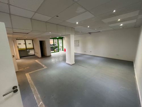 Unit 6, Talina Centre, The Talina Centre, Bagleys Lane &mdash; photograph 2