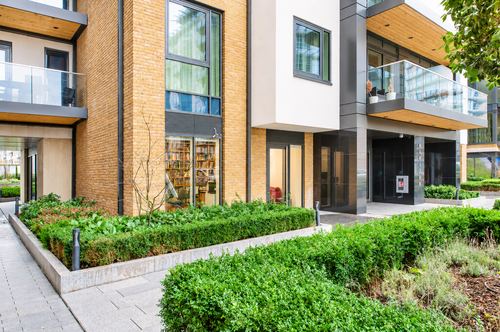 UNIT 26-B, HORIZON HOUSE, JUNIPER DRIVE, LONDON, SW18 1GH &mdash; photograph 2