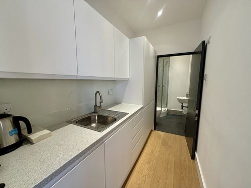 Unit 10, Plato Place, 72-74 St Dionis Road &mdash; photograph 2