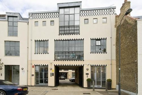 Unit 10, Plato Place, 72-74 St Dionis Road &mdash; photograph 3